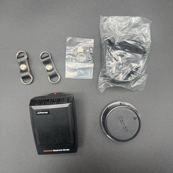 Canon AE-1 Program 35mm film SLR w/ Canon FD 50mm Lens & Accessories Untested - Picture 9 of 12